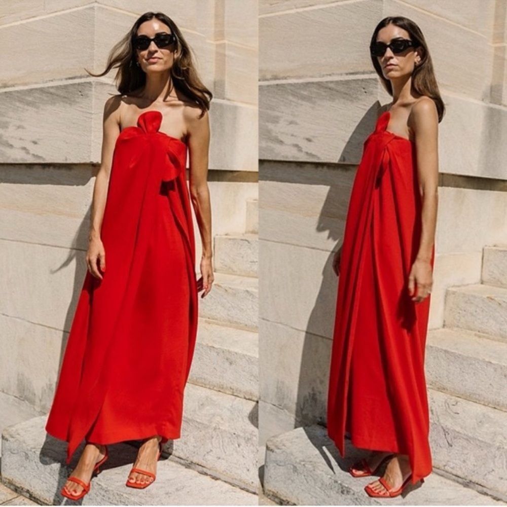 Antonio Melani Elizabeth Damrich Radziwill Full Length Strapless Crepe
XX1, 2, 3 - Picture 2 of 5